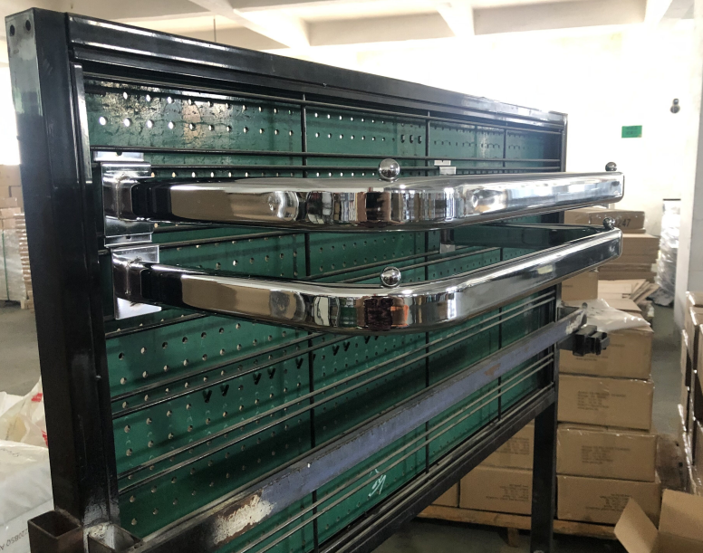 U shape hangrail--chrome